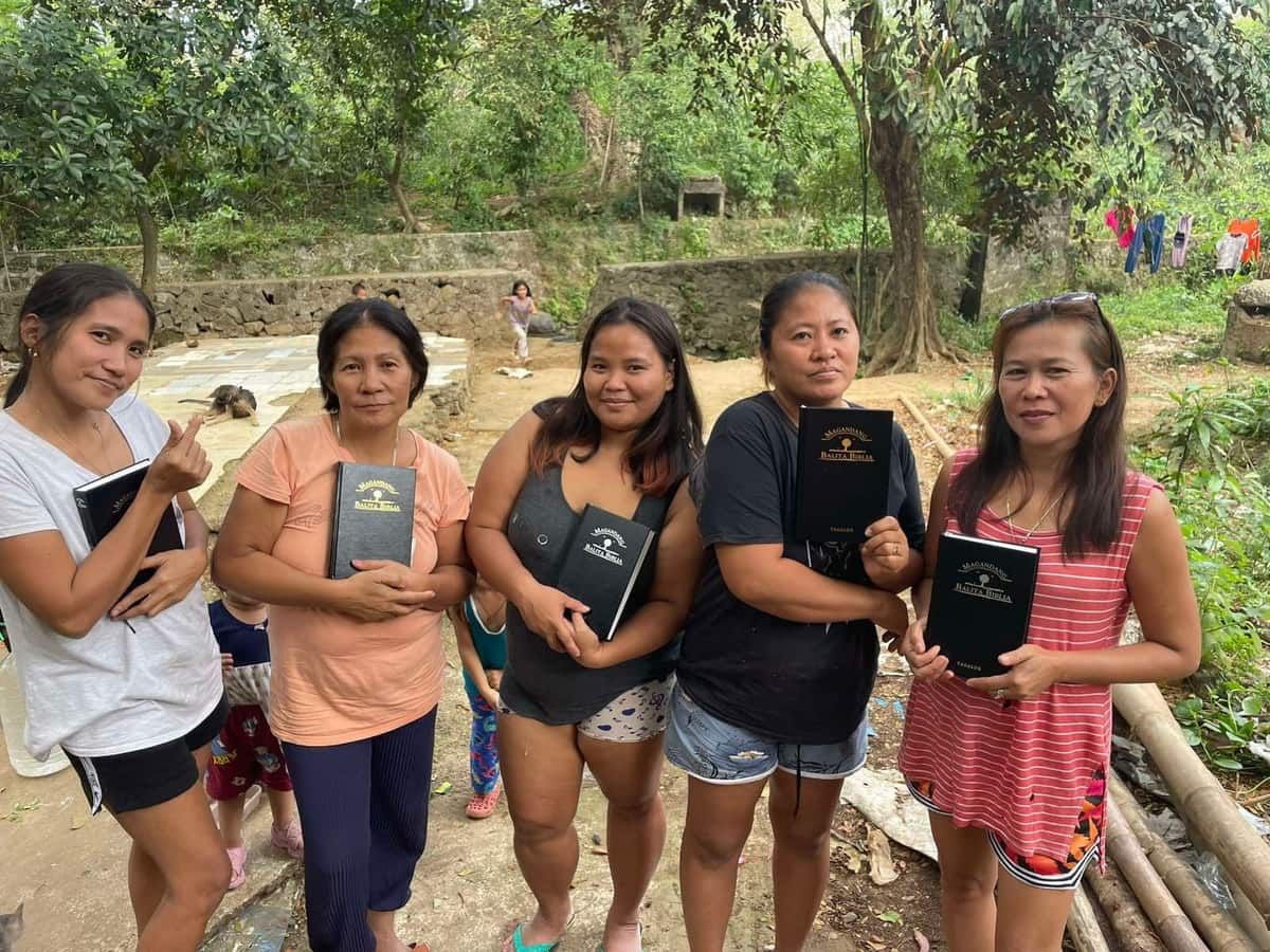 New Bibles given to church members